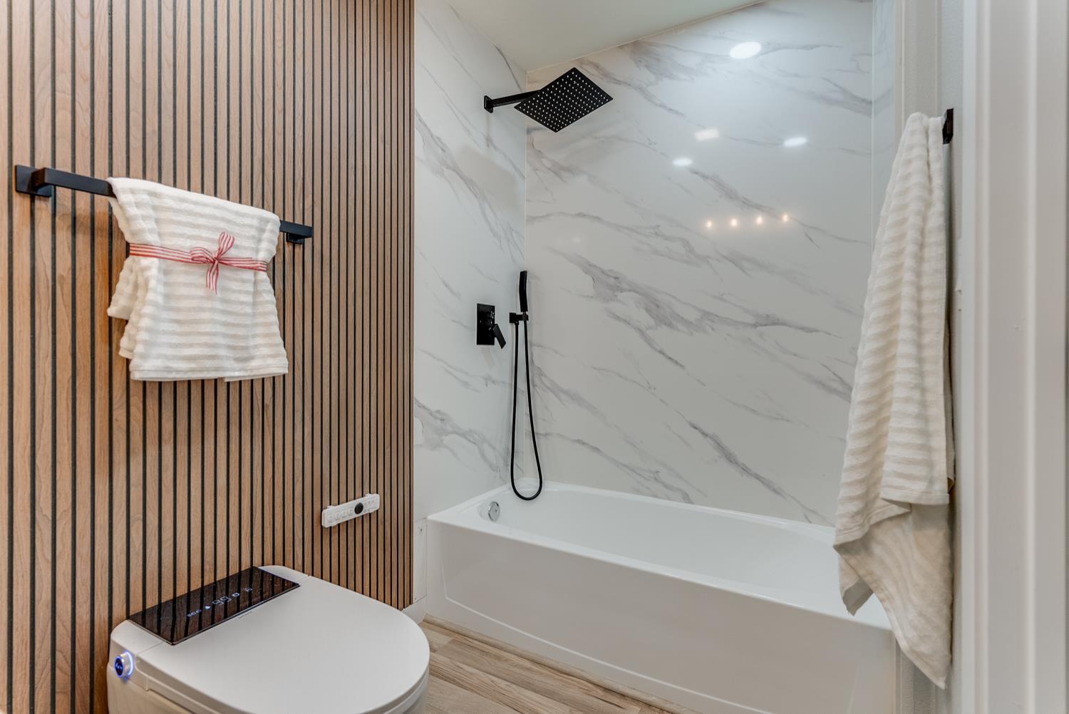 136 North Acacia Avenue Ripon, CA 95366 - Photo 14 of 21 a bathroom with a sink toilet and shower