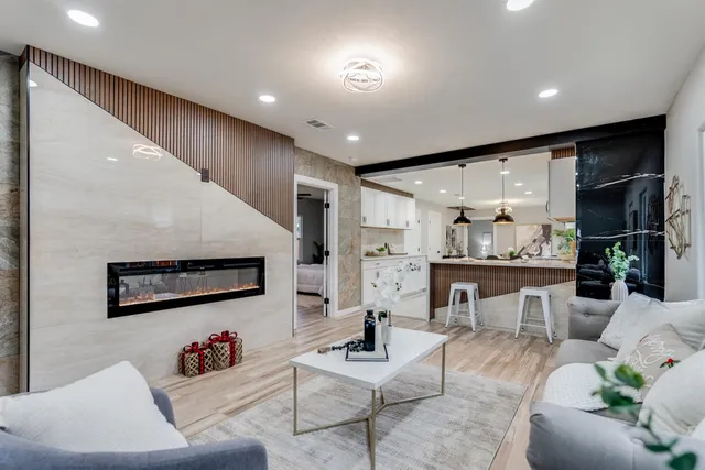 $539,900 | 136 North Acacia Avenue, Ripon, CA 95366