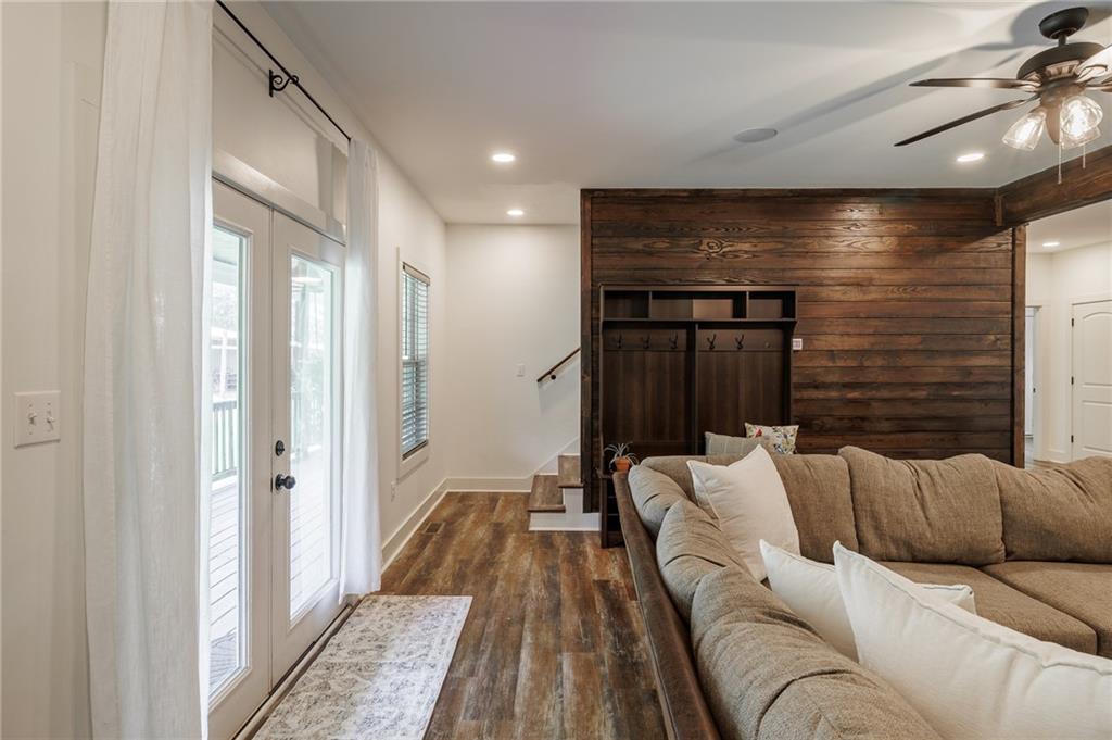 930 James Holcomb Road Hull, GA 30646 - Photo 7 of 63