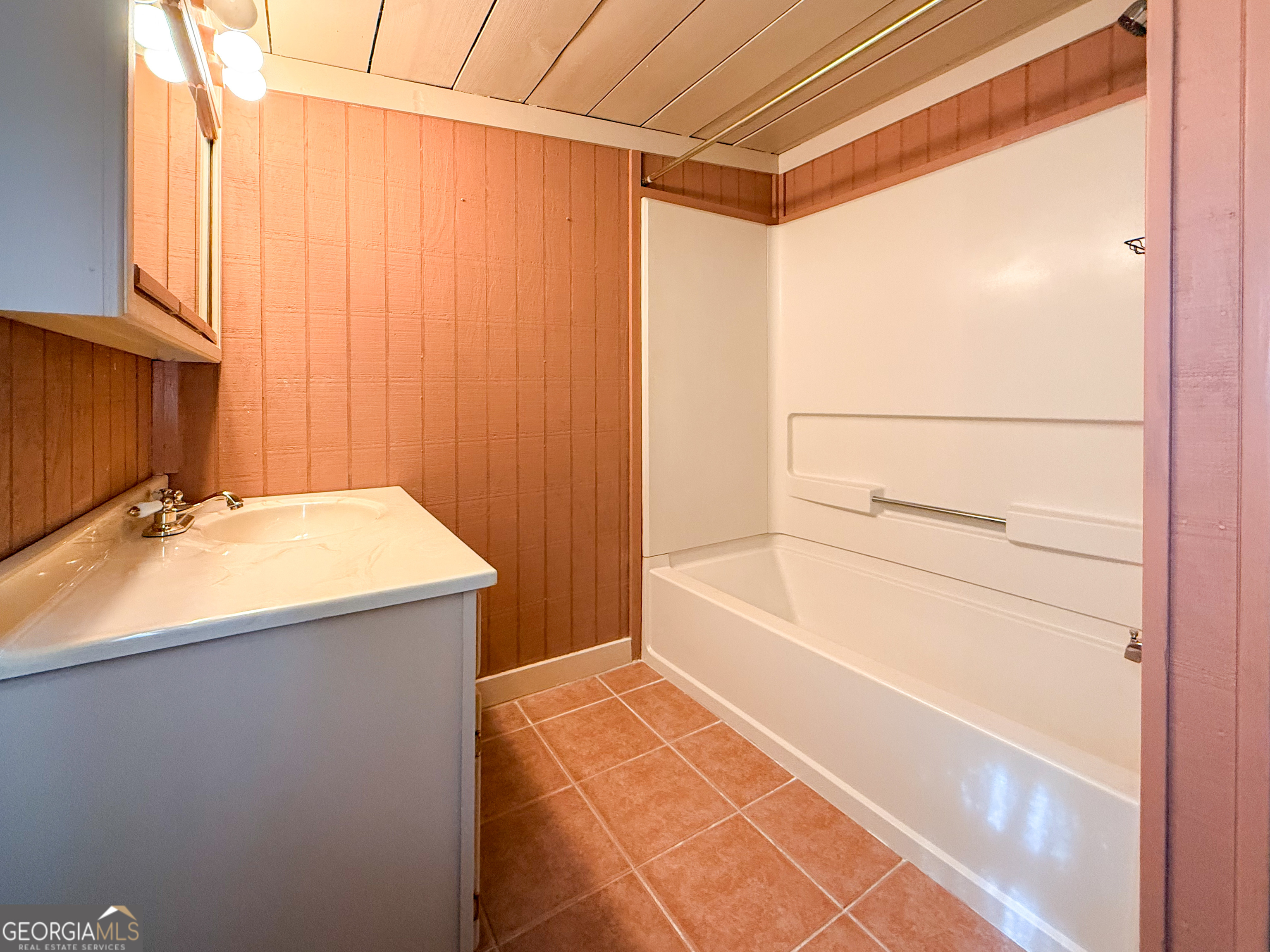 33 McNabb Road Clarkesville, GA 30523 - Photo 32 of 44