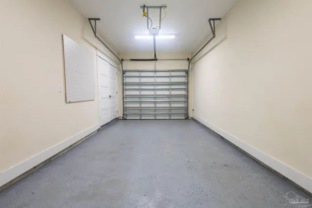 $2,900 | 340 Bluefish Drive, Unit 206, Fort Walton Beach, FL 32548