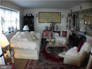 40 Plumstead Road Sewell, NJ 08080 - Photo 4 of 6