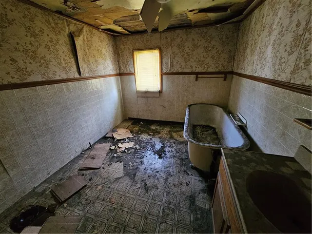 $19,900 | 58 Elm Street, Natrona Heights, PA 15065