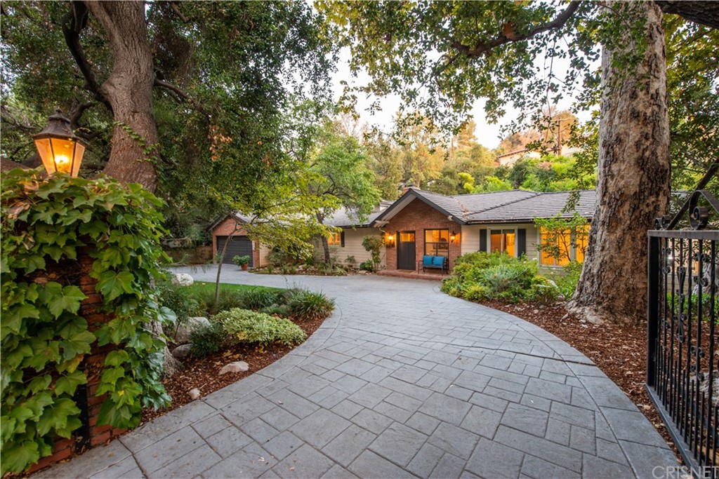 17218 Rancho Street Encino, CA 91316 - Photo 1 of 1