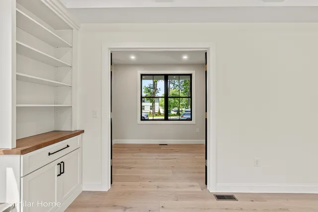 $1,699,900 | 104 R Piscassic Road, Newfields, NH 03856