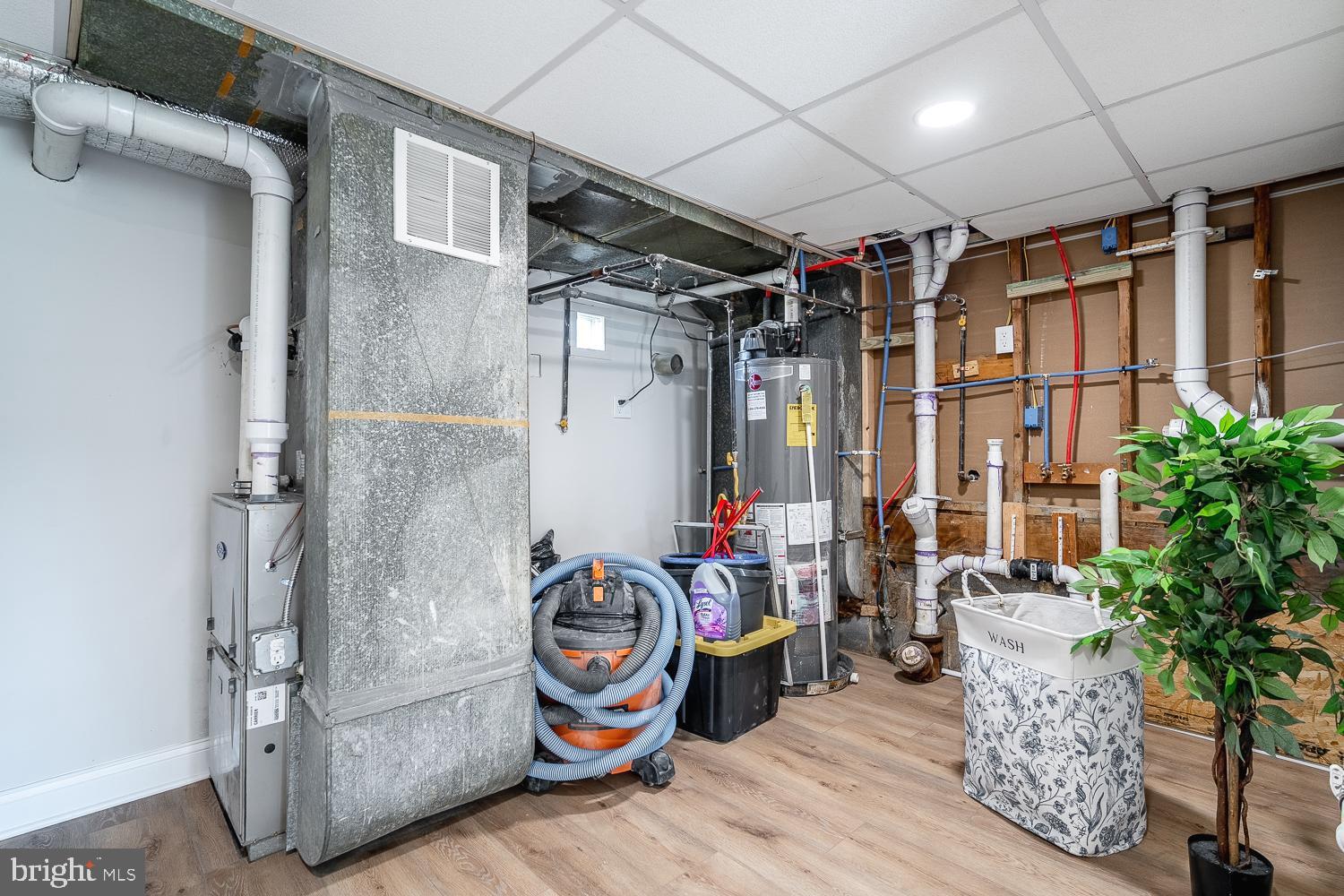 1009 Edgemoor Road Cherry Hill, NJ 08034 - Photo 38 of 49