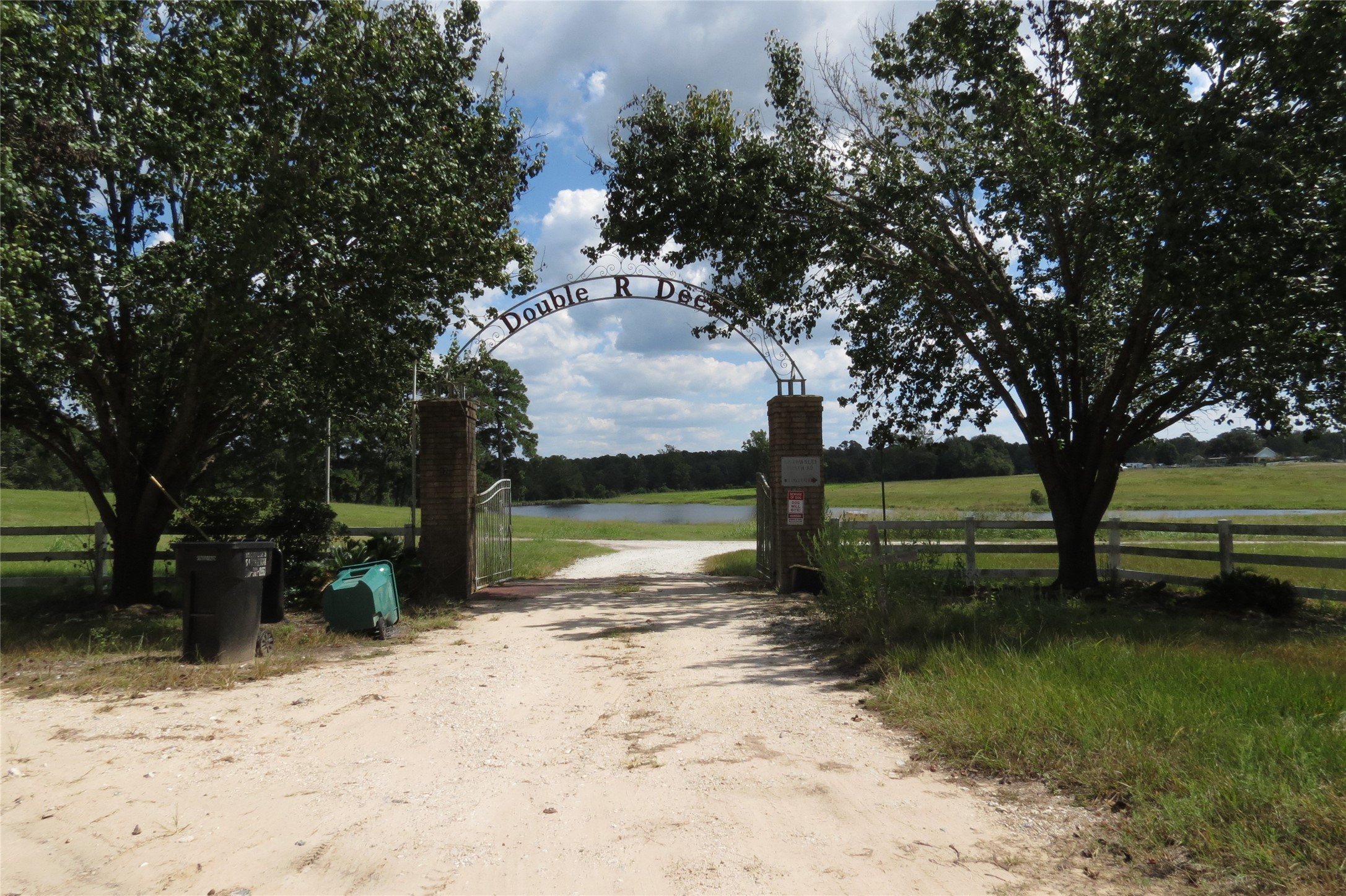 10.24-acres 10.24-acres Townley Ranch Road Huntsville, TX 77320 - Photo 10 of 21 a view of a garden with a tree