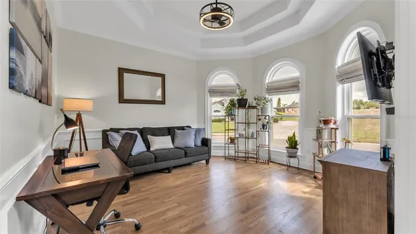 $785,000 | 2542 Crews Lake Hills Loop South, Lakeland, FL 33813