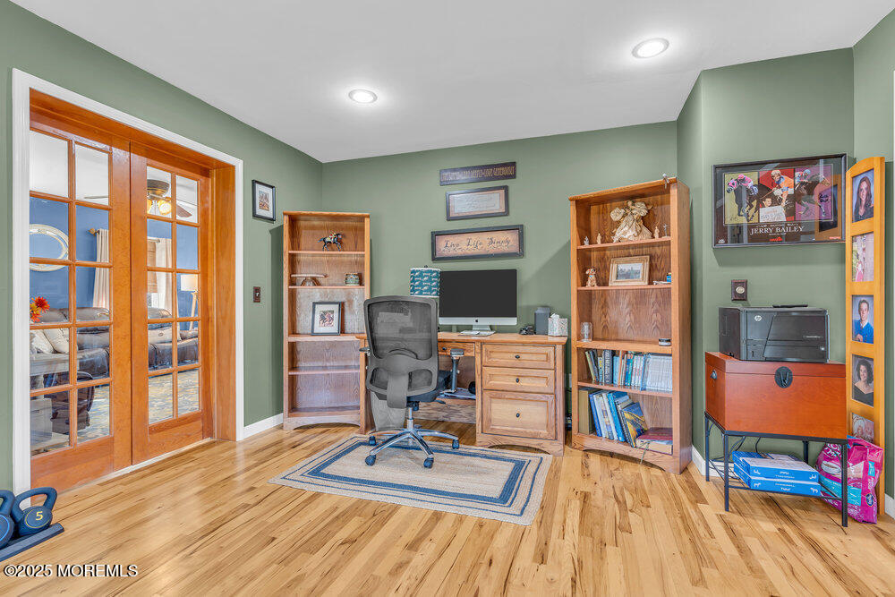 87 Maple Avenue Tuckerton, NJ 08087 - Photo 17 of 41 036_dsc07134_972