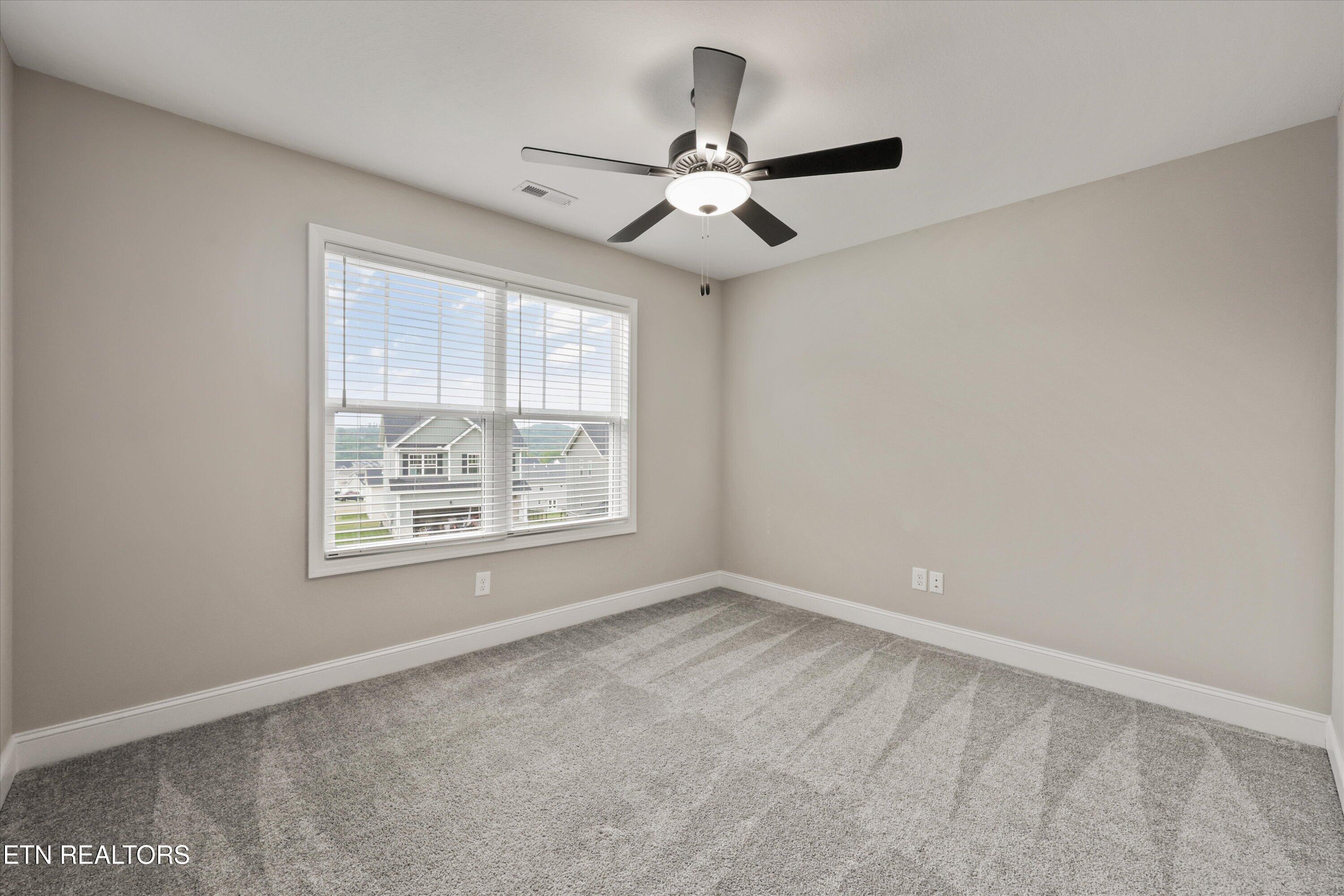 105 Cedarberry Street Oak Ridge, TN 37830 - Photo 31 of 60 29-105 Cedarberry St10