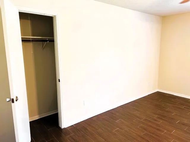 $2,000 | 2901 Crane Drive, Pearland, TX 77581