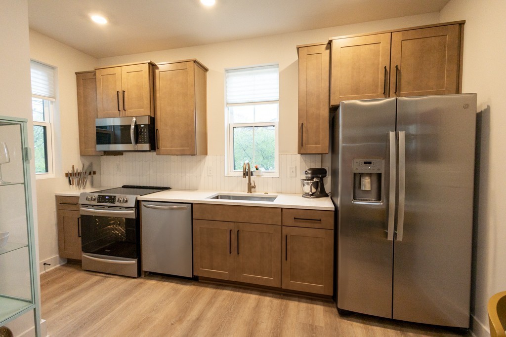 1701 Porter Road, Unit 9 Nashville, TN 37206 - Photo 5 of 25 Gallery Image 5