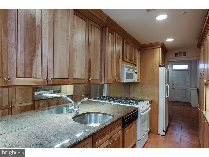 2048 Locust Street Philadelphia, PA 19103 - Photo 4 of 15 Gallery Image 4