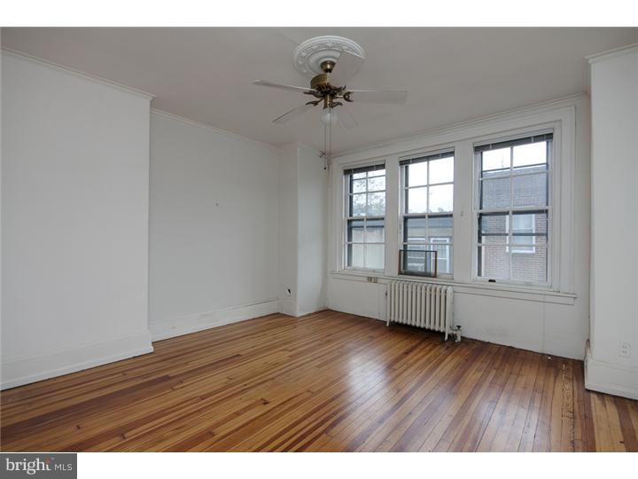 2048 Locust Street Philadelphia, PA 19103 - Photo 8 of 15 Gallery Image 8
