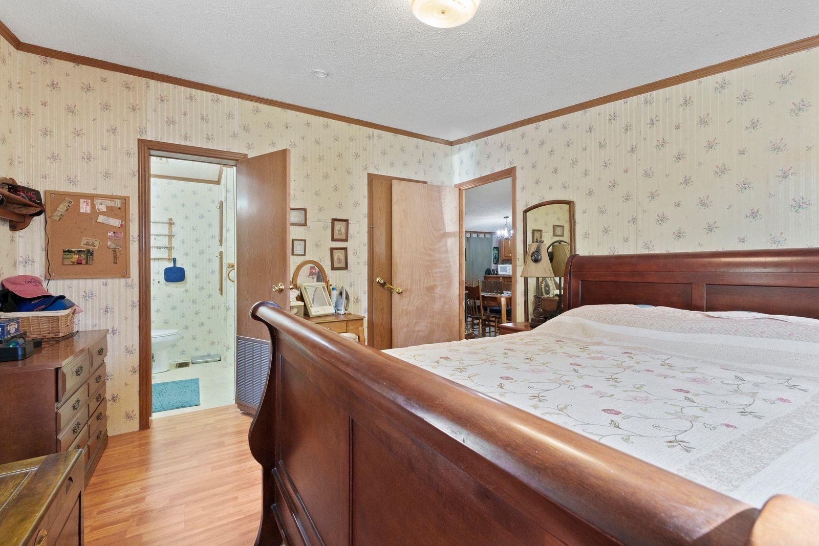 847 Shady Grove Road Louisa, KY 41230 - Photo 19 of 42