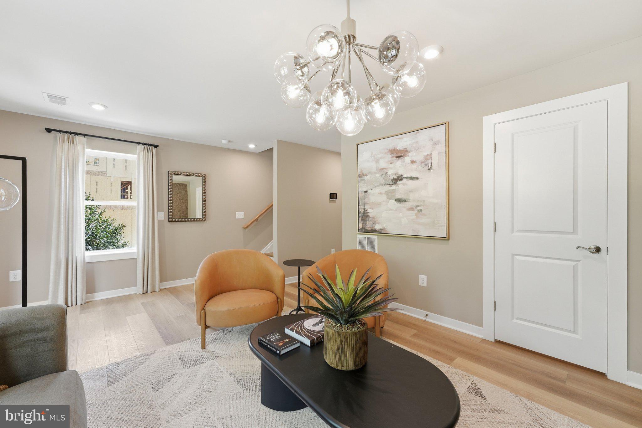 4006 Ridge Line Road Woodbridge, VA 22193 - Photo 13 of 39 Gallery Image 13