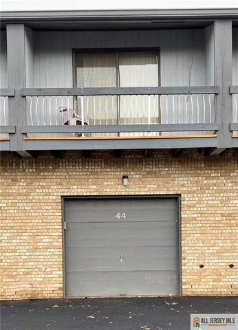 $3,000 | 44 Wisteria Court, Monmouth Junction, NJ 08852