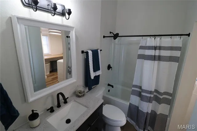 $184,900 | 1316 North Church Street, Belleville, IL 62221