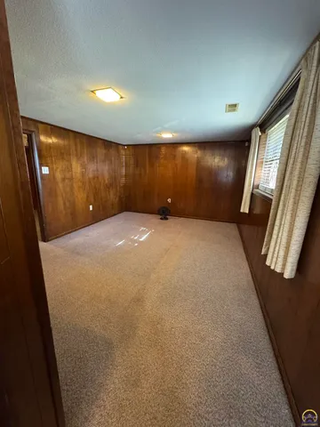 $175,000 | 4300 Southwest 30th Street, Topeka, KS 66614