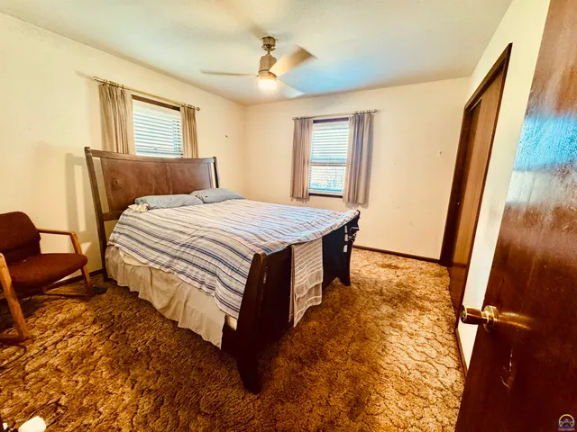 $175,000 | 4300 Southwest 30th Street, Topeka, KS 66614