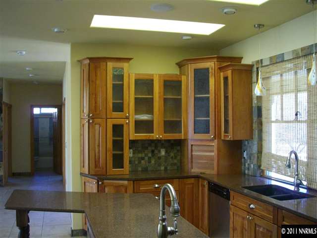 22825 Carriage Drive Reno, NV 89521 - Photo 4 of 13 Photo 4