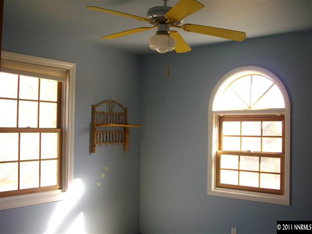 22825 Carriage Drive Reno, NV 89521 - Photo 8 of 13 Photo 8
