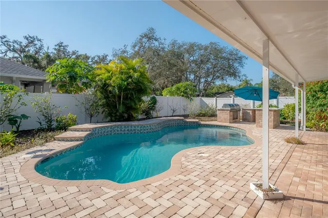 $625,000 | 12108 Riverhills Drive, Temple Terrace, FL 33617