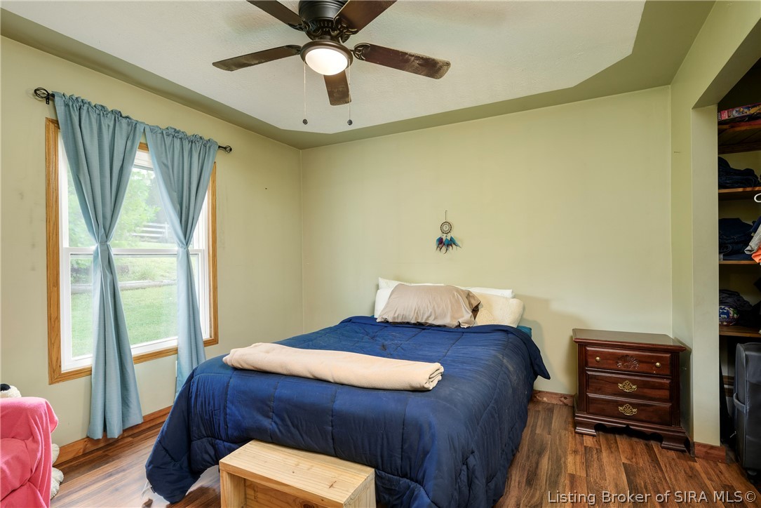 8014 Ridge Way Georgetown, IN 47122 - Photo 14 of 51
