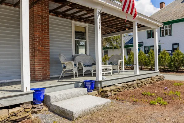 $525,000 | 30 Vermont Rte 12, Hartland, VT 05048