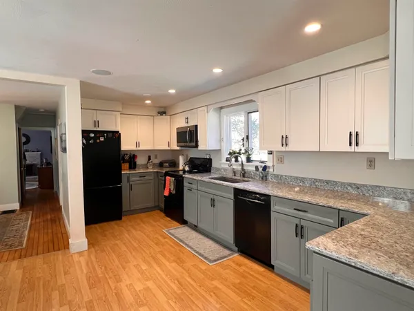 $525,000 | 30 Vermont Rte 12, Hartland, VT 05048