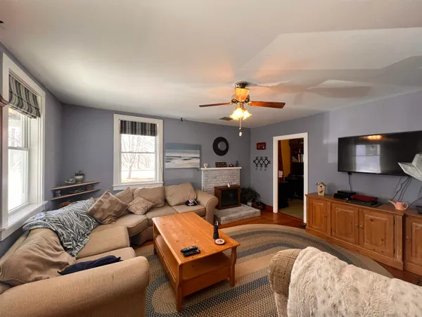 $525,000 | 30 Vermont Rte 12, Hartland, VT 05048