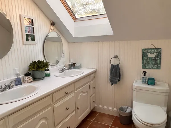 $525,000 | 30 Vermont Rte 12, Hartland, VT 05048