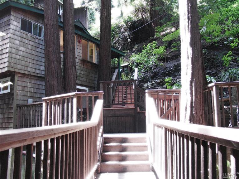 a view of a entrance