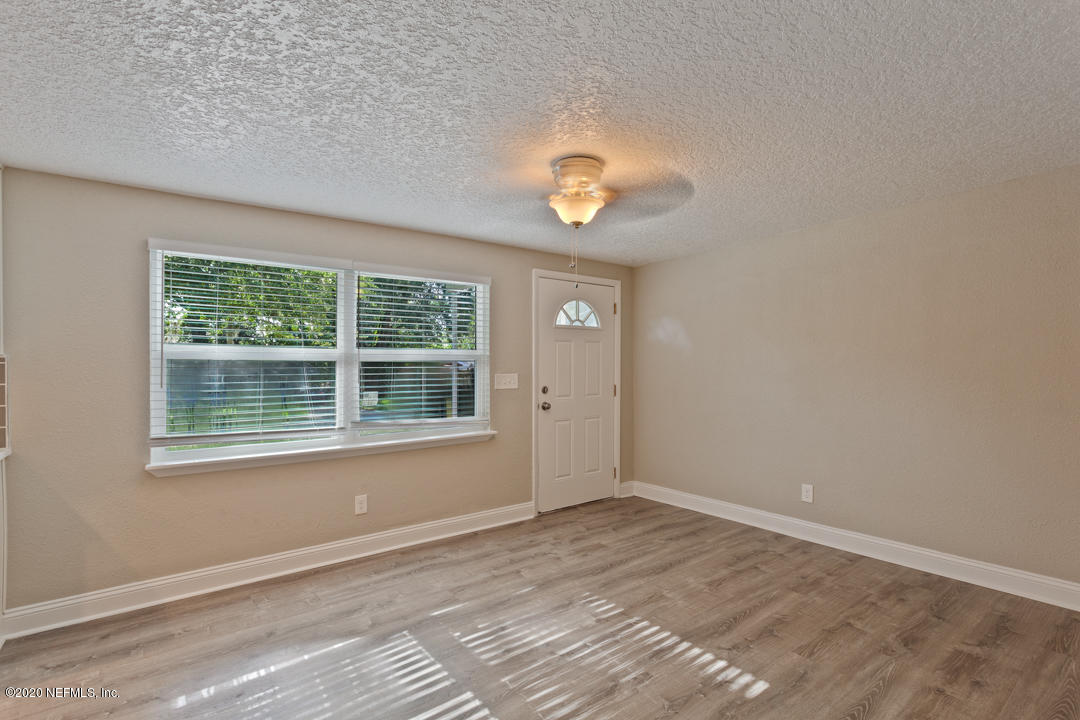 345 Toccoa Road Orange Park, FL 32073 - Photo 6 of 24 Web-7