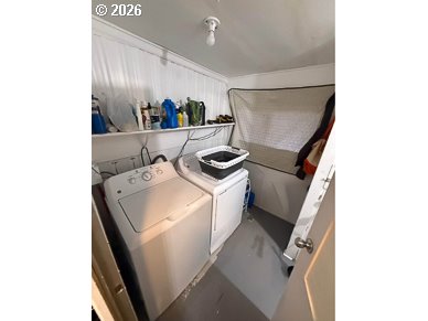 12450 Southwest Fischer Road, Unit 146 Portland, OR 97224 - Photo 11 of 34