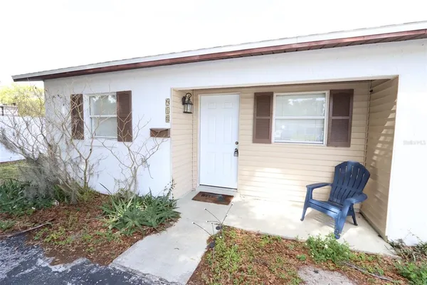 $1,600 | 918 South Scenic Highway, Lake Wales, FL 33853