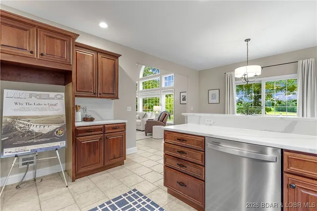 $489,950 | 50 Southshore Place, Sunrise Beach, MO 65079