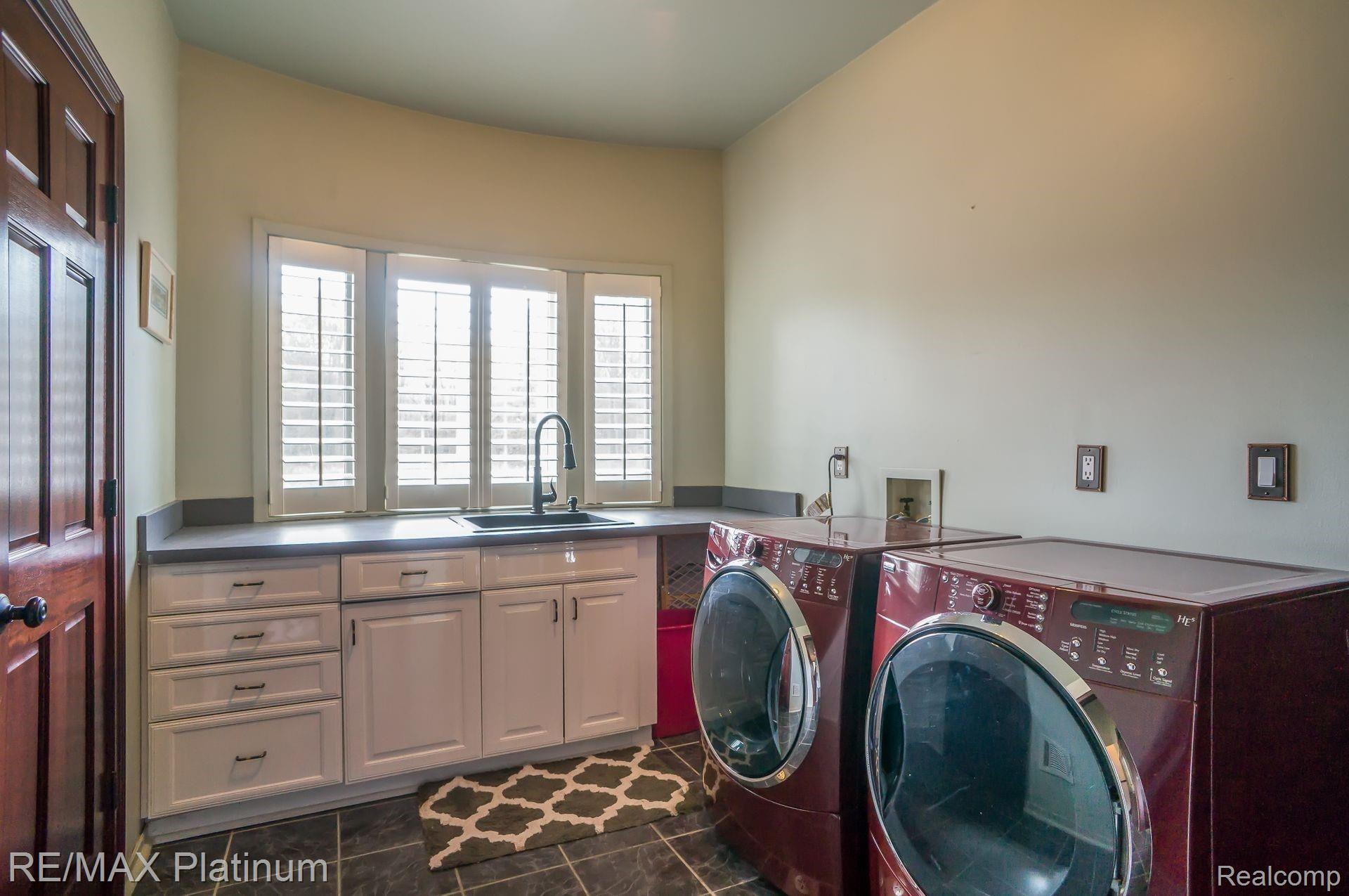 4040 Cullen Road Fenton, MI 48430 - Photo 28 of 36 24.jpg