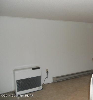 3 Edgewood Road Mount Pocono, PA 18344 - Photo 13 of 23 a view of an empty room