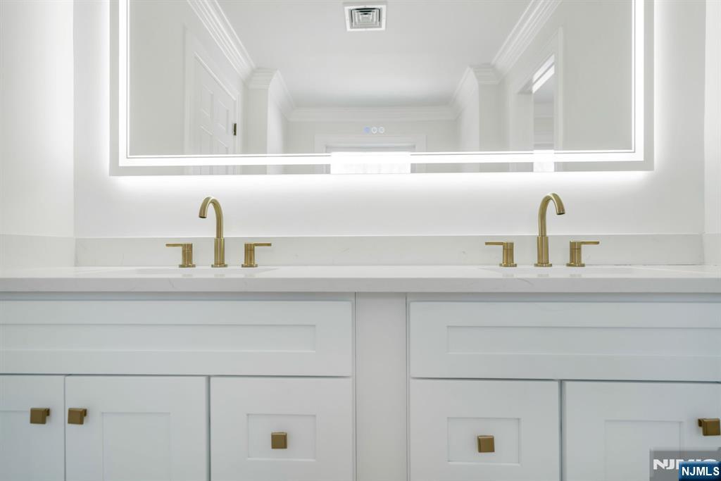 853 Shadow Ridge Road Franklin Lakes, NJ 07417 - Photo 40 of 50