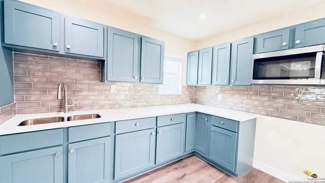 $200,000 | 3430 West Salinas, San Antonio, TX 78207