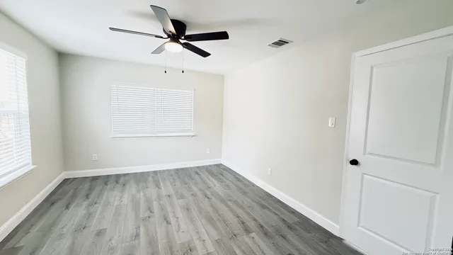 $200,000 | 3430 West Salinas, San Antonio, TX 78207