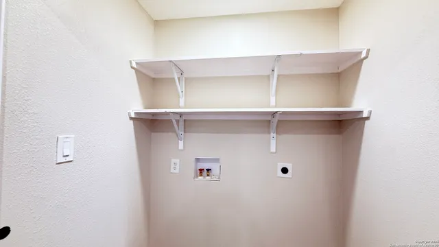 $200,000 | 3430 West Salinas, San Antonio, TX 78207