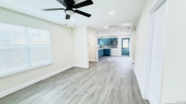 $200,000 | 3430 West Salinas, San Antonio, TX 78207