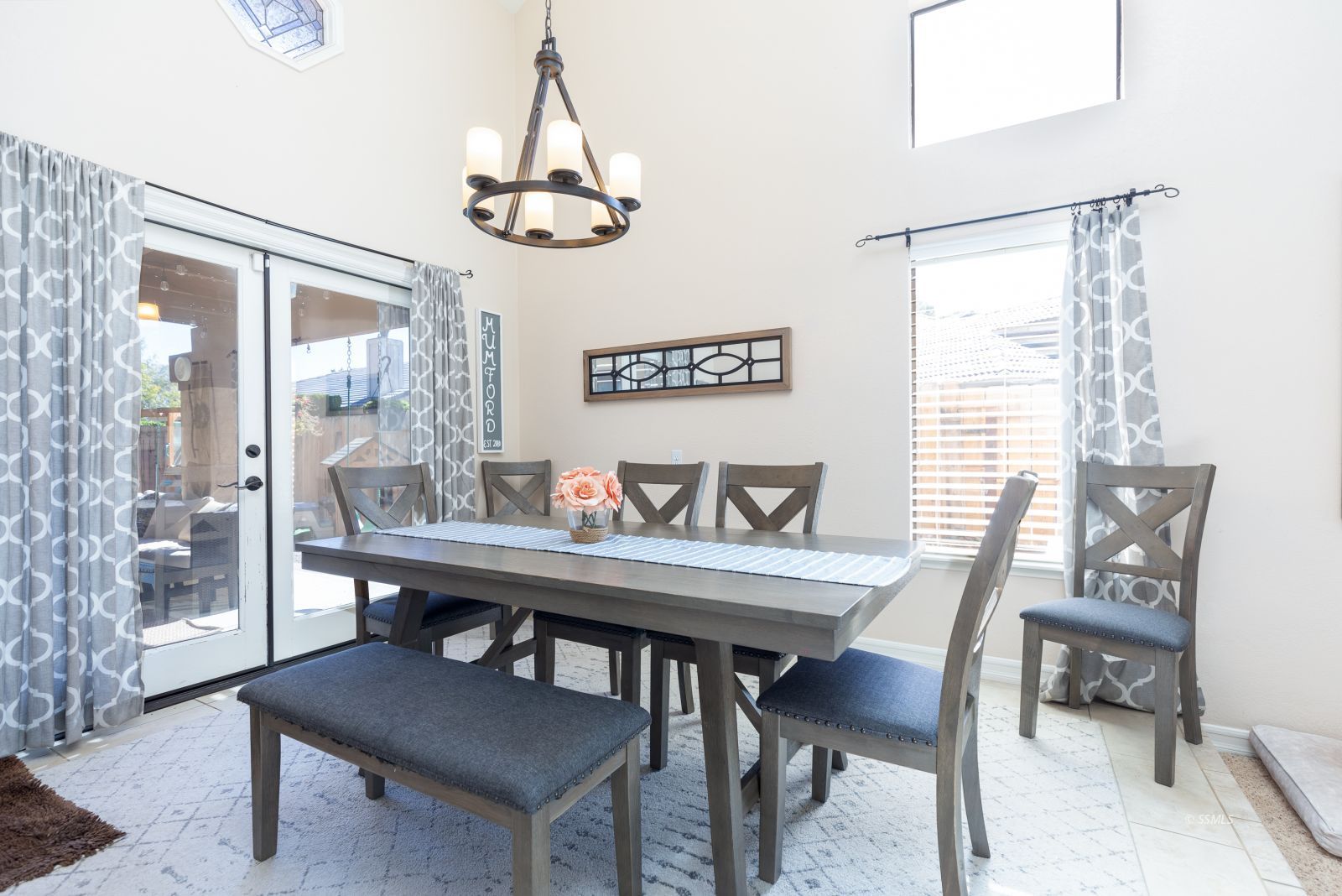 1016 Meadowview Lane Ridgecrest, CA 93555 - Photo 9 of 35 Gallery Image 9