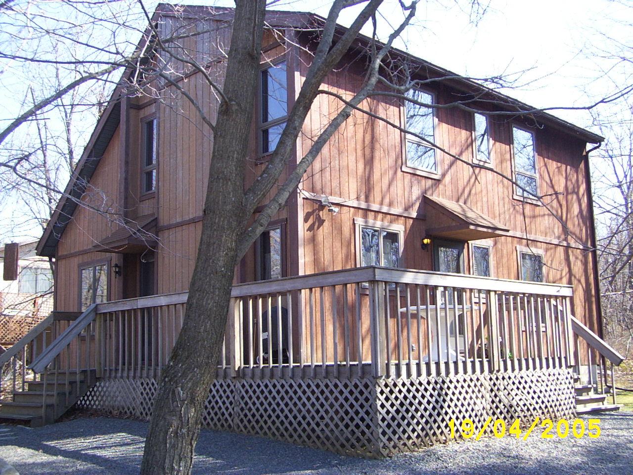 55 Crestview Road Blakeslee, PA 18610 - Photo 1 of 4 Front View