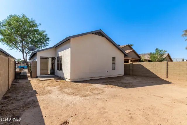 $1,850 | 8714 West Amelia Avenue, Phoenix, AZ 85037