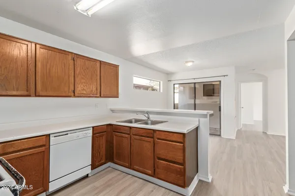 $1,850 | 8714 West Amelia Avenue, Phoenix, AZ 85037