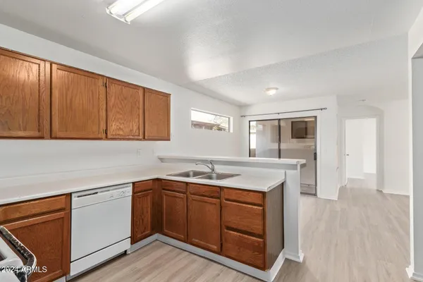$1,850 | 8714 West Amelia Avenue, Phoenix, AZ 85037