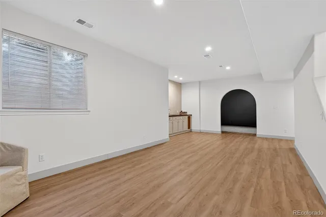 $999,999 | 14858 East Aberdeen Avenue, Centennial, CO 80016